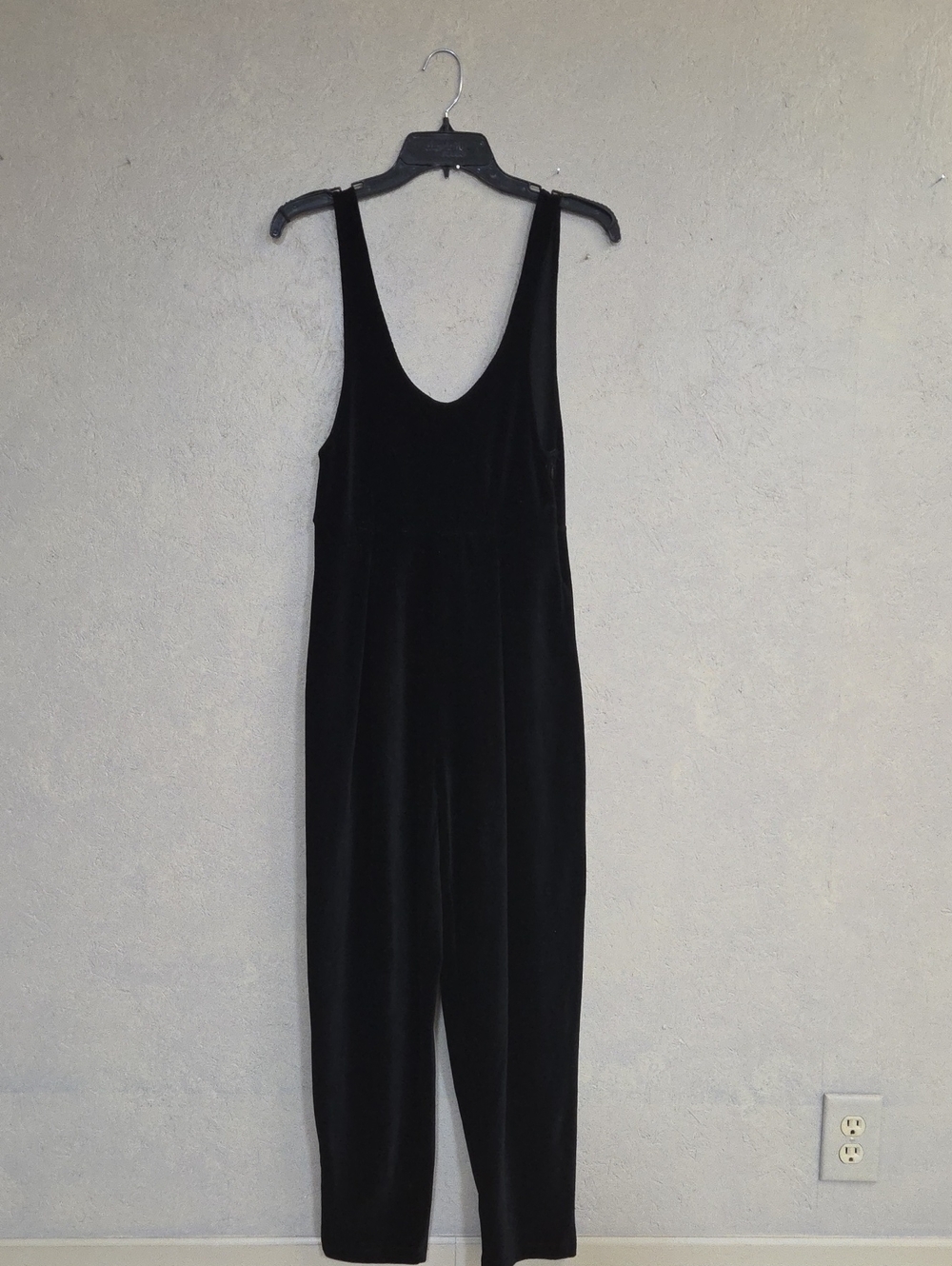 Free People Classic Velvet Black Scoup Neck  Jumpsuit Side Zip XS